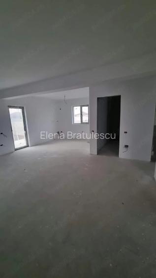 Casă cu Teren 250 Mp în Clinceni