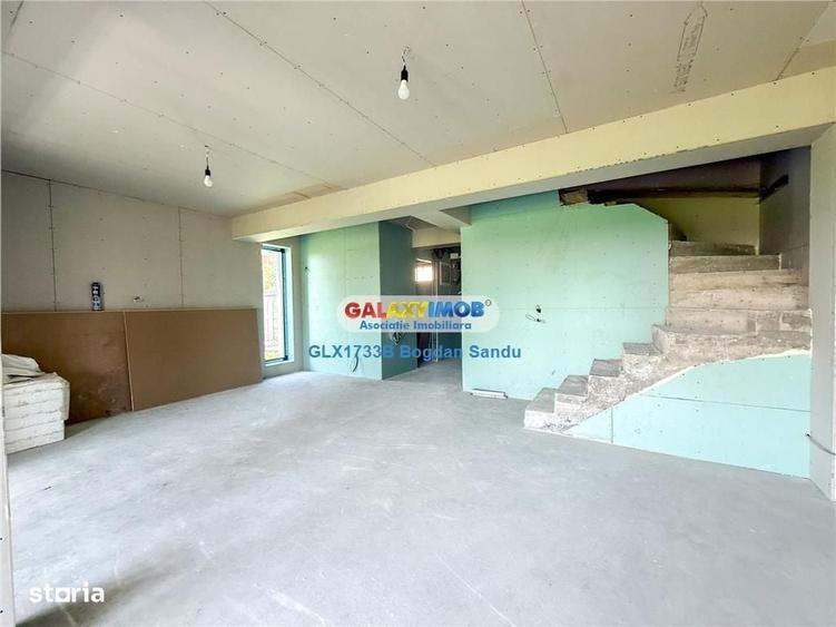 Casă cu 4 camere cu Teren 450 Mp în Joița