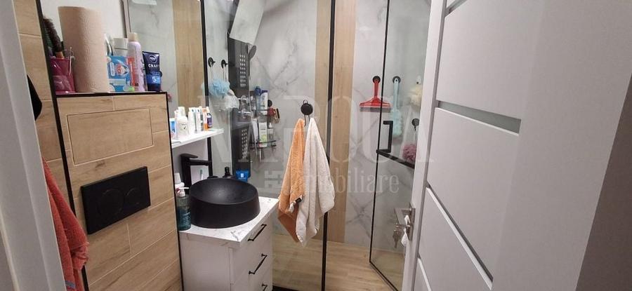 Apartament cu 2 camere semidecomandat în Rogerius