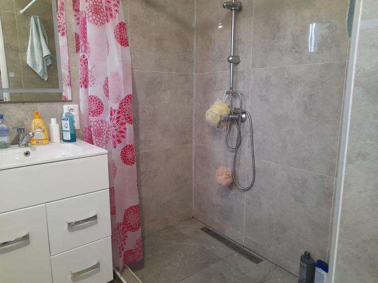 Casă individuală cu 2 camere cu Canalizare în Făgăraș