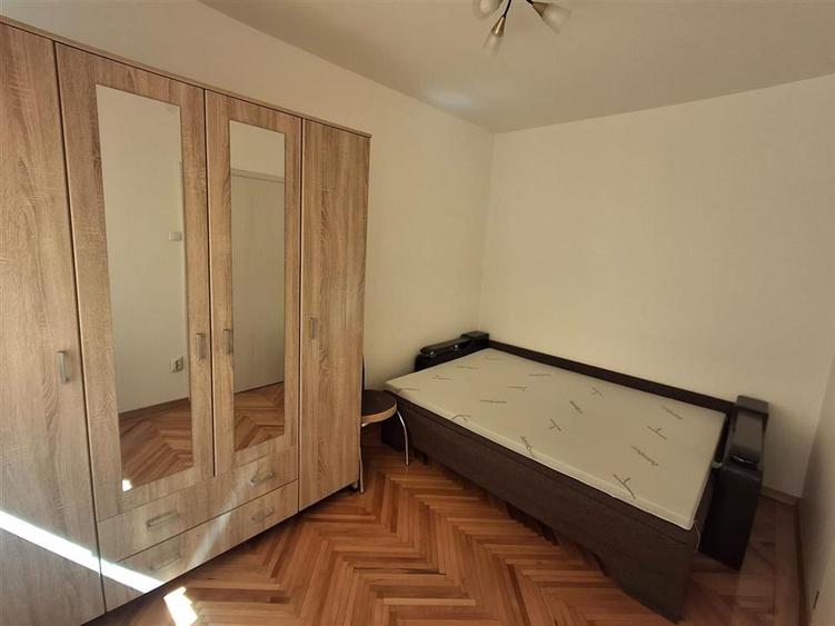 Apartament cu 2 camere nedecomandat în Cedonia