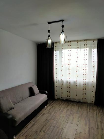Garsonieră decomandată în Exterior Vest