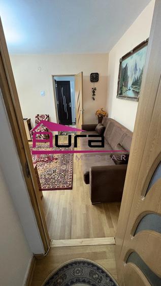 Inchiriez apartament 2 camere zona Str.Isaccei - 2