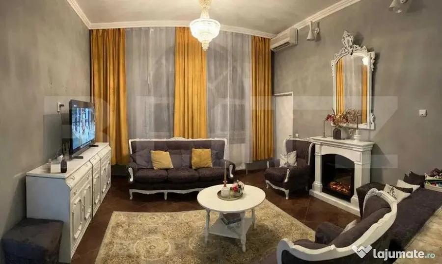 Casă cu 4 camere cu Canalizare în Central