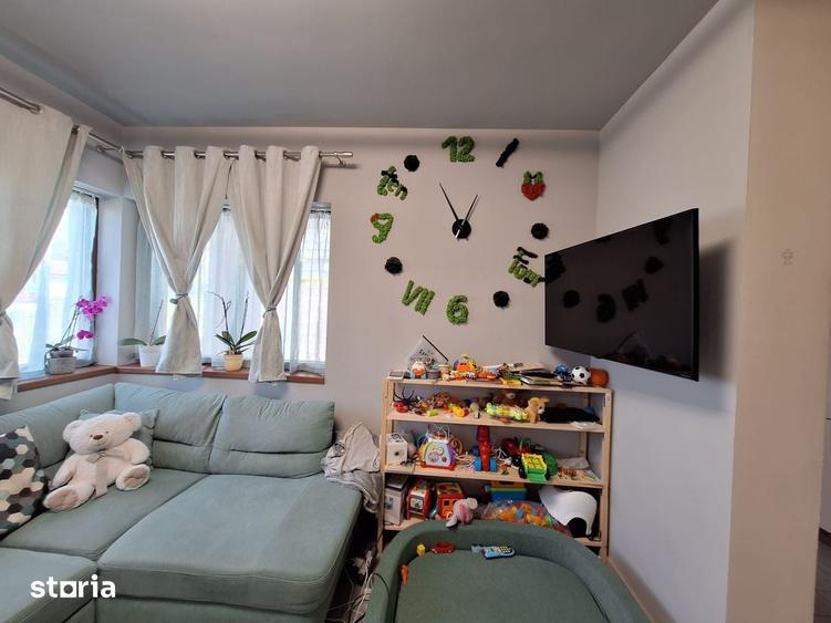 Casă cu 5 camere cu Teren 207 Mp în Apahida