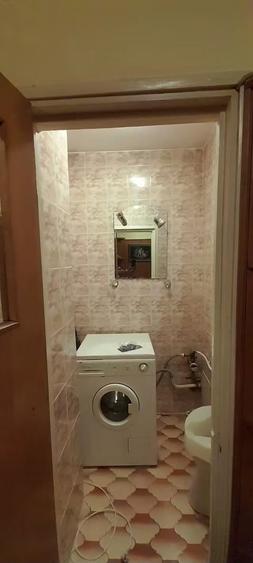 Apartament cu 4 camere decomandat în Iancului