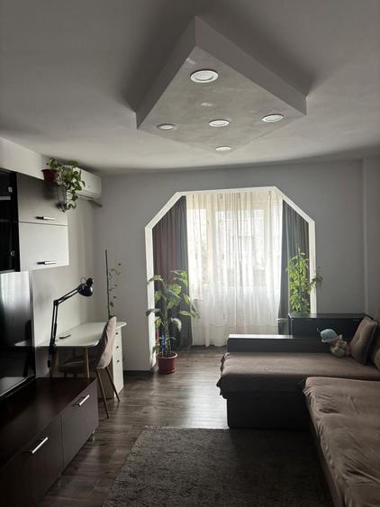 Apartament cu 2 camere decomandat în Tineretului