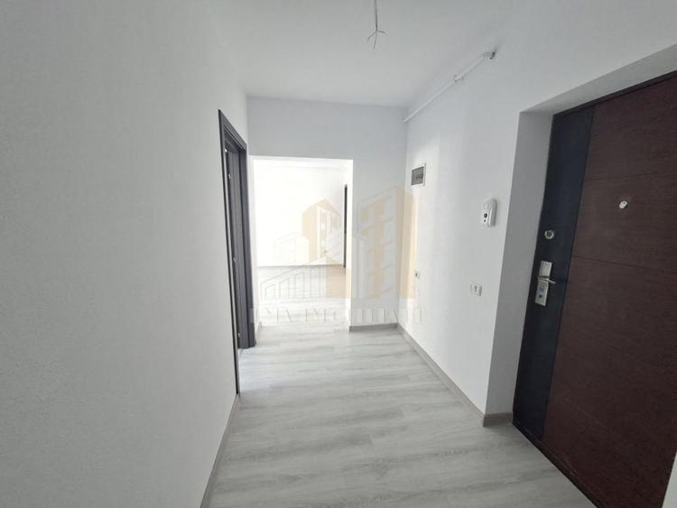 Apartament cu 2 camere semidecomandat în Sânpetru