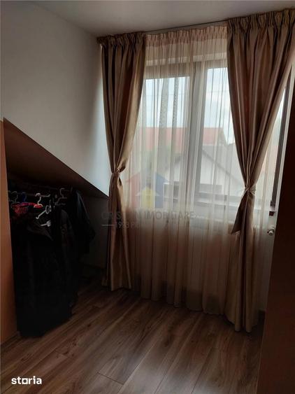 Casă cu 4 camere cu Teren 450 Mp în Vânători