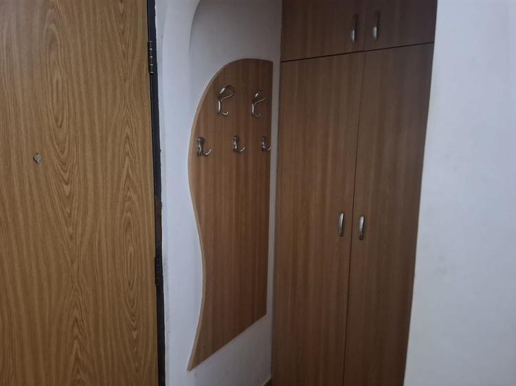 Apartament cu 2 camere decomandat în Electroprecizia