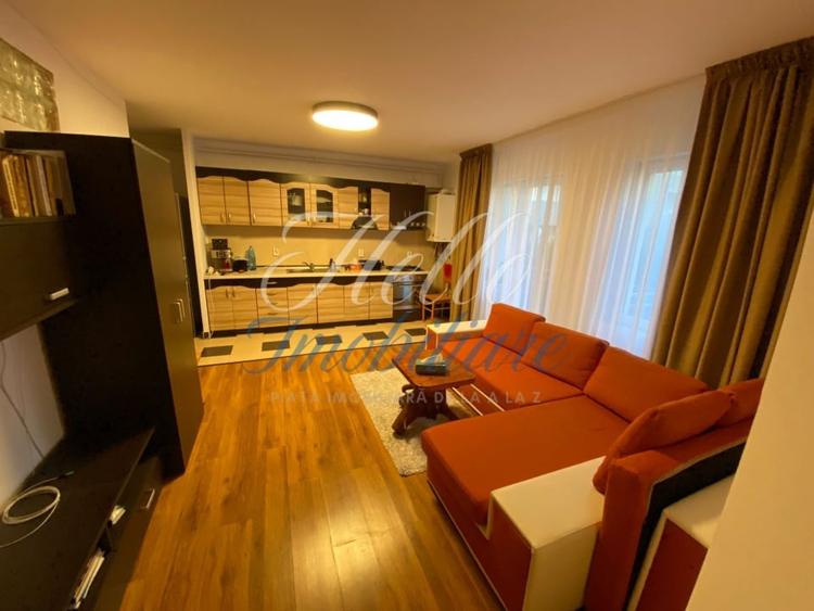Apartament cu 3 camere în Florești