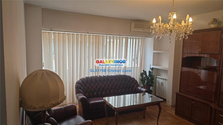 Apartament cu 2 camere semidecomandat în Victoriei