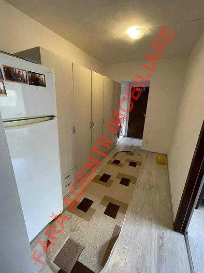Inchiriez apartament 2 camere parcare metrou Piata Sudului centrala - 2