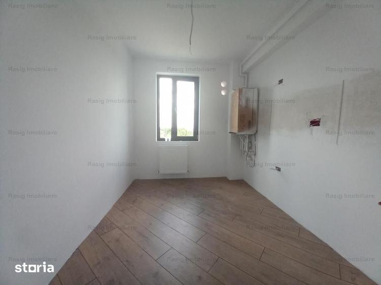 Apartament cu 3 camere în Ștefăneștii de Jos