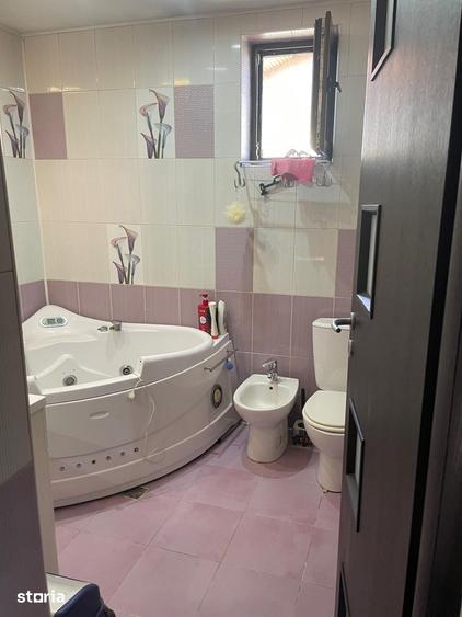Casă cu 4 camere cu Teren 125 Mp în Pantelimon