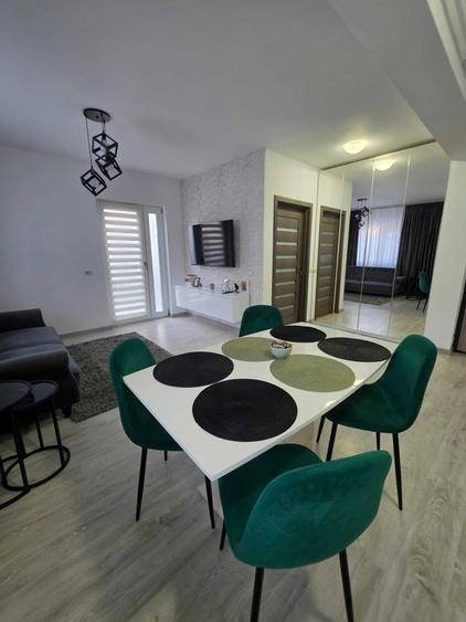 Apartament cu 2 camere nedecomandat în Rediu