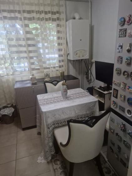 Apartament cu 2 camere semidecomandat în Micro 3