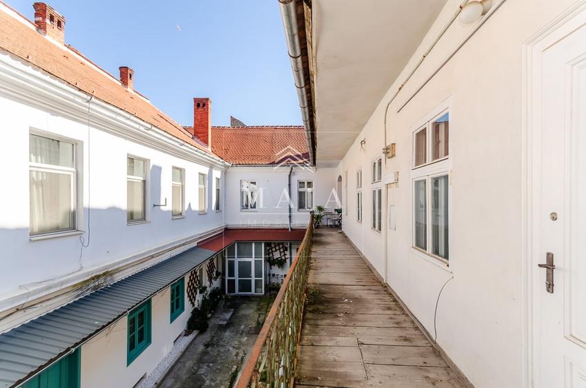Apartament 3 camere renovat, et 1, ultracentral-str. Mitropoliei - 1