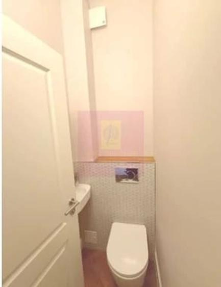 Apartament cu 2 camere decomandat în Drumul Sării
