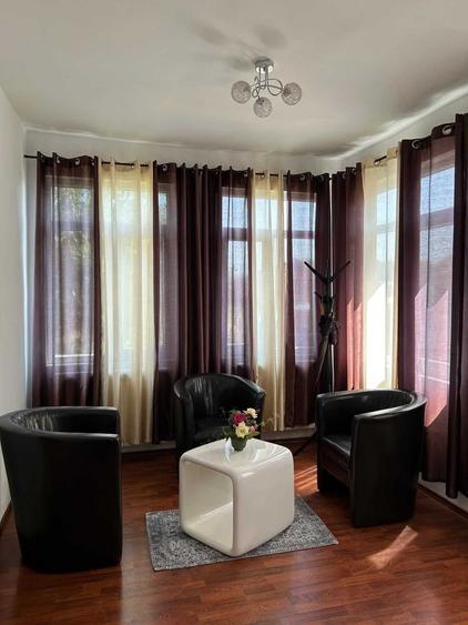 Casă cu 4 camere în Macea
