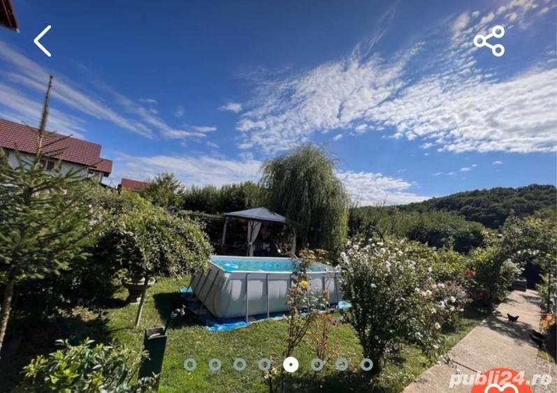 Casă cu 9 camere cu Teren 1600 Mp în Budești