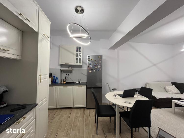 Apartament cu 3 camere în Theodor Pallady