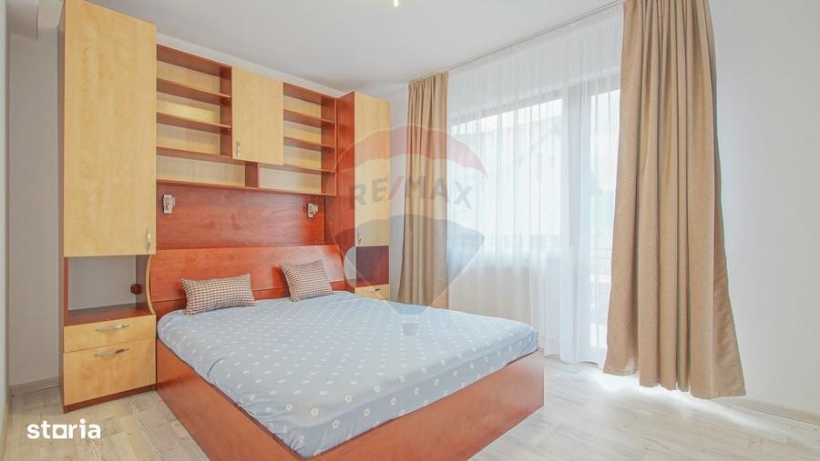 Apartament cu 3 camere decomandat în IAR
