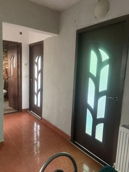 Apartament de Vanzare - 4