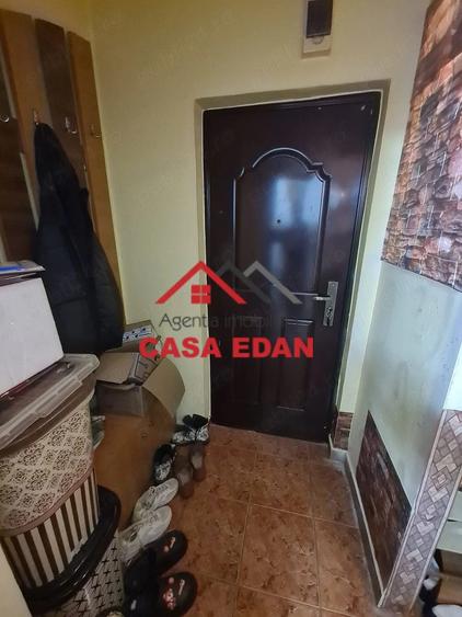 Garsonieră semidecomandată în Piața Centrală