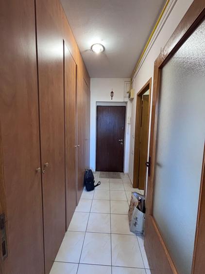 Garsonieră decomandată în Drumul Taberei
