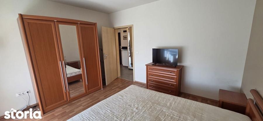 Apartament cu 2 camere decomandat în Est