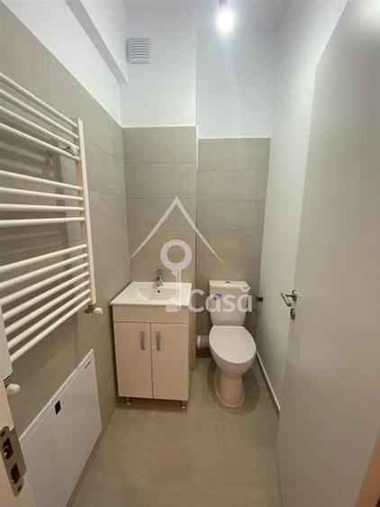 Apartament cu 3 camere decomandat în Berceni