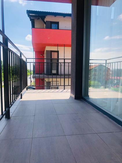 Apartament cu 2 camere semidecomandat în Giroc