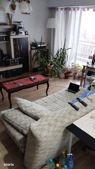 Apartament cu 2 camere decomandat în Ghencea