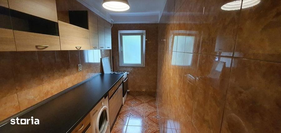 Garsonieră în Tei