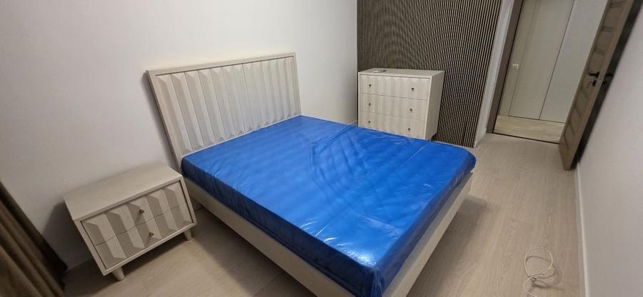 Apartament cu 2 camere decomandat în Apusului
