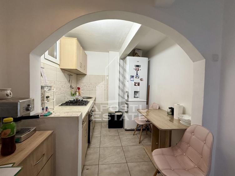 Apartament cu 2 camere decomandat, mobilat în Gării