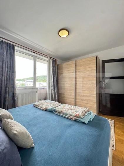 Apartament cu 3 camere semidecomandat în Mănăștur
