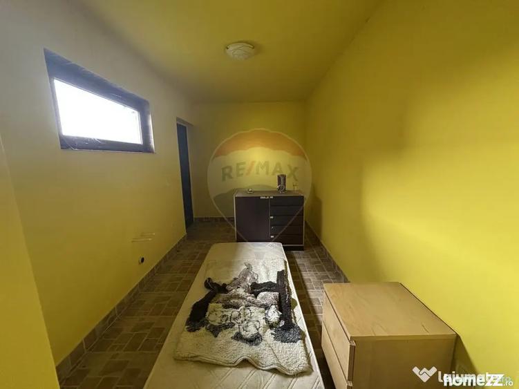 Casă cu 4 camere cu Teren 1991 Mp în Dragosloveni (Dumbrăveni)