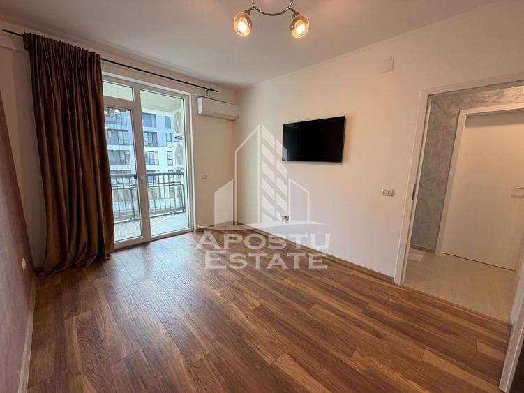 Apartament cu 3 camere decomandat în Aradului