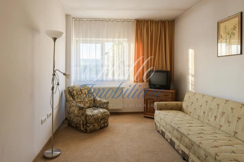 Duplex cu 5 camere cu Canalizare în Florești