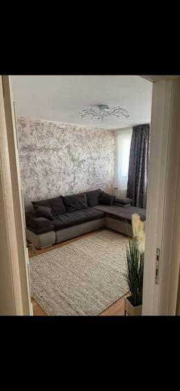 Apartament cu 2 camere decomandat în Giurgiului