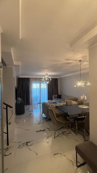 Casă cu 4 camere în Moșnița Veche