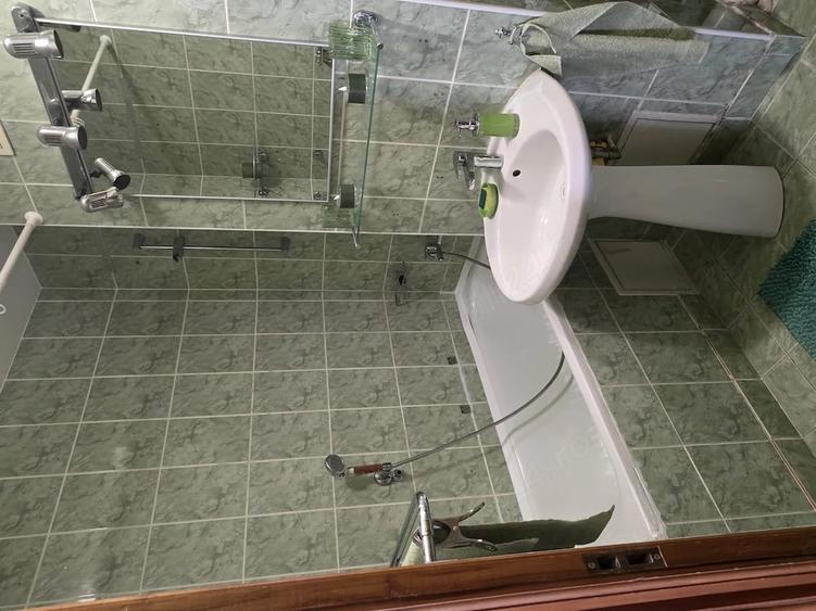 Apartament cu 2 camere decomandat în Militari