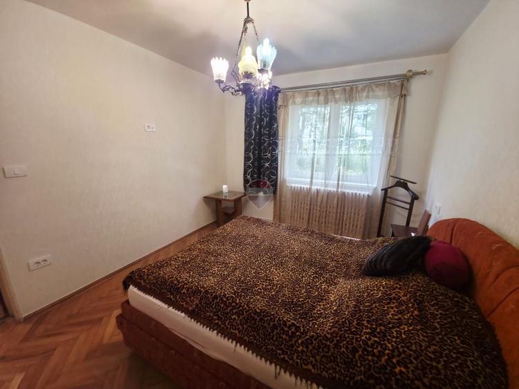 Apartament cu 2 camere decomandat, mobilat în Mărăței