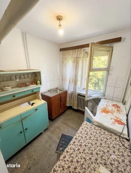 Apartament cu 2 camere semidecomandat în Est