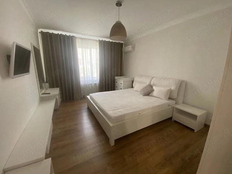 Apartament cu 2 camere decomandat în 13 Septembrie