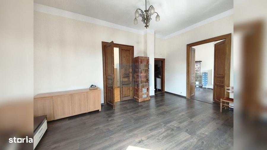 Apartament cu 4 camere în Ultracentral