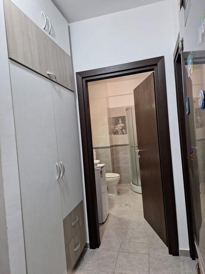Garsonieră decomandată în Runcu