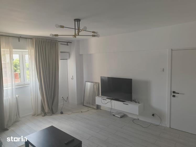 Apartament cu 2 camere în Centrul Civic